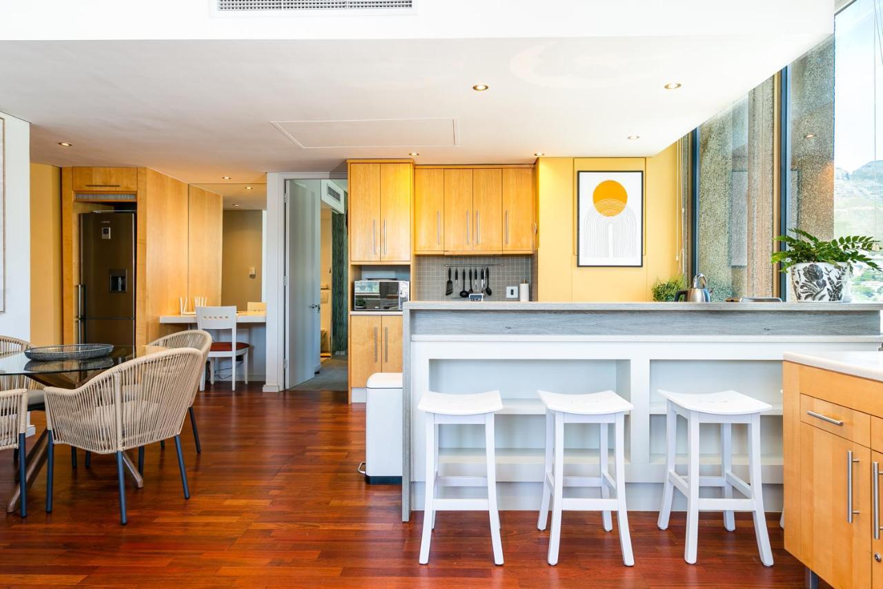 #1604 Cartwright -diamond In The Sky Apartment *